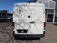 Second-hand VW Crafter 140 CP (102 kW) 2022 Alb Van