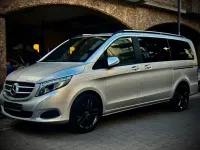 Gebraucht Mercedes V220 163 PS (119 kW) 2016 Silber Van / Kleinbus
