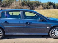 Gebraucht Opel Signum Edition+ 140 PS (102 kW) 2008 Grau Kleinwagen