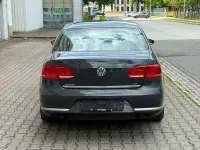 Gebraucht VW Passat Comfortline 122 PS (89 kW) 2012 Grau Limousine