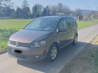 Gebraucht VW Touran Highline 140 PS (102 kW) 2012 Braun Van / Kleinbus