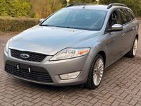 Gebraucht Ford Mondeo Ambiente 125 PS (91 kW) 2009 Silber Limousine
