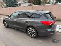 Gebraucht Ford Focus Titanium 125 PS (91 kW) 2021 Grau Kombi