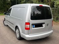 Gebraucht VW Caddy Maxi 102 PS (75 kW) 2011 Silber Van / Kleinbus
