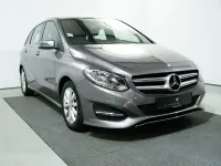 Gebraucht Mercedes B200 Style 156 PS (114 kW) 2016 Grau Kleinwagen
