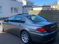 Gebraucht BMW 735 272 PS (200 kW) 2004 Grau Limousine