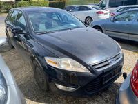 Używany Ford Mondeo Trend 116 KM (85 kW) 2011 Czarny Sedan/Limuzyna