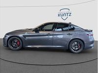 Neu Alfa Romeo Giulia Quadrifoglio 519 PS (381 kW) 2026 Grau (grigio vesuvio) Limousine