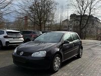 Gebraucht VW Golf V 105 PS (77 kW) 2008 Schwarz Kleinwagen