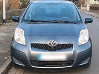 Gebraucht Toyota Yaris 69 PS (50 kW) 2009 Grau Kleinwagen