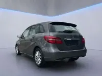 Gebraucht Mercedes B200 136 PS (100 kW) 2018 Mountaingraumet. Van / Kleinbus
