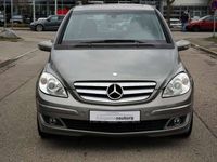 gebraucht Mercedes B180 CDI AVANTGARDE I TEILLEDER I PANO I NAVI