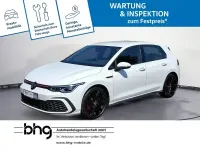 Gebraucht VW Golf VIII GTI 245 PS (180 kW) 2024 Weiß Limousine