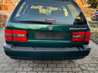 Second-hand VW Passat 90 CP (66 kW) 1996 Verde Break