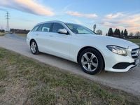 Gebraucht Mercedes E220 Avantgarde 194 PS (142 kW) 2017 Weiß Kombi