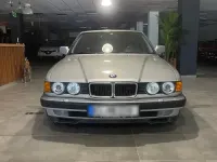Gebraucht BMW 750 299 PS (219 kW) 1991 Silber Limousine