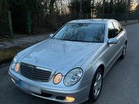 Gebraucht Mercedes E200 163 PS (119 kW) 2004 Silber Limousine