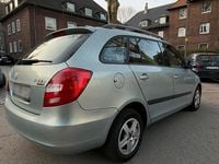 Gebraucht Skoda Fabia 105 PS (77 kW) 2010 Silber Kombi