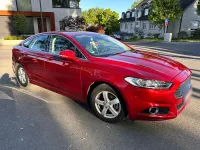 Gebraucht Ford Mondeo Titanium 160 PS (117 kW) 2015 Rot Limousine