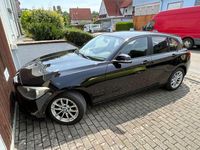 Gebraucht BMW 114 102 PS (75 kW) 2014 Schwarz Kleinwagen