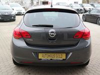 Gebraucht Opel Astra Design Edition 116 PS (85 kW) 2010 Grau Limousine