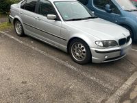 Gebraucht BMW 320 170 PS (125 kW) 2001 Silber Limousine