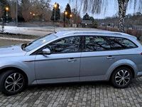 Gebraucht Ford Mondeo Trend 145 PS (106 kW) 2009 Silber Kombi