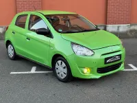 Begagnad Mitsubishi Space Star 71 HK (52 kW) 2014 Grön Minibuss