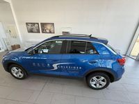 Gebraucht VW T-Roc 150 PS (110 kW) 2025 Blau SUV