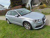 gebraucht Audi A3 1.6 TDI S tronic Attraction Attraction