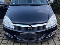 Gebraucht Opel Astra Cabriolet 140 PS (102 kW) 2009 Schwarz Cabrio