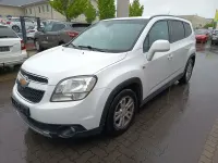 Usata Chevrolet Orlando LT 141 CV (103 kW) 2011 Bianco Monovolume