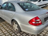Gebraucht Mercedes E320 Elegance 224 PS (164 kW) 2003 Silber Limousine