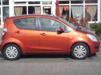Gebraucht Opel Agila 65 PS (47 kW) 2011 Orange Kleinwagen