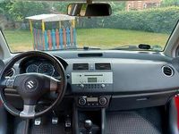 Gebraucht Suzuki Swift 126 PS (92 kW) 2006 Rot Kleinwagen