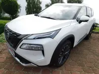 Neu Nissan X-Trail Tekna 204 PS (150 kW) 2025 Pearl white SUV