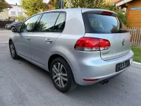 Gebraucht VW Golf VI Comfortline 122 PS (89 kW) 2010 Silber Kleinwagen