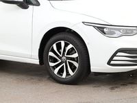 Gebraucht VW Golf VIII Active 131 PS (96 kW) 2022 Limousine