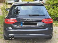 Second-hand Audi A4 Attraction 136 CP (100 kW) 2015 Negru Break