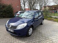 Gebraucht Dacia Sandero 74 PS (54 kW) 2009 Blau Kleinwagen