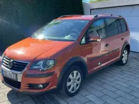 Używany VW Touran Cross 170 KM (125 kW) 2007 Pomarańczowy Minivan