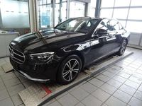 Gebraucht Mercedes E220 Avantgarde 200 PS (147 kW) 2022 Metalliclack obsidianschwarz Limousine