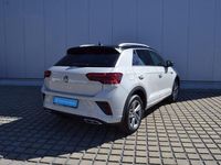 Gebraucht VW T-Roc IQ Drive 150 PS (110 kW) 2025 Grau SUV
