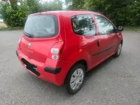 Gebraucht Renault Twingo 76 PS (55 kW) 2009 Rot Kleinwagen