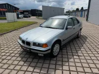 Gebraucht BMW 320 150 PS (110 kW) 1996 Silber Limousine