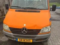 Używany Mercedes Sprinter 130 KM (95 kW) 2002 Pomarańczowy