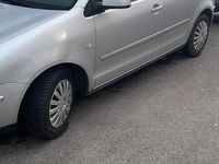 Gebraucht VW Polo 2003 Silber Kleinwagen