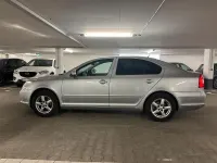 Gebraucht Skoda Octavia 106 PS (77 kW) 2011 Silber Limousine