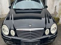 Gebraucht Mercedes E280 190 PS (139 kW) 2006 Schwarz Kombi