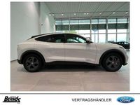 Gebraucht Ford Mustang Mach-E 197 kW (269 PS) 2022 Starwhite platinium metallic SUV